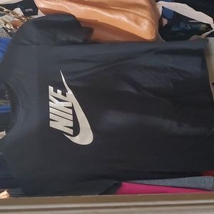 The Nike Tee